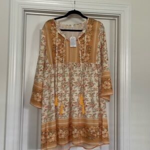 NWT golden yellow mini dress. Boho style with bell sleeves - size large